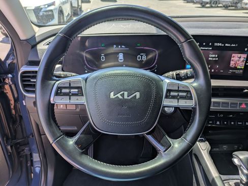 Used 2023 Kia Telluride S AWD/4WD image 18