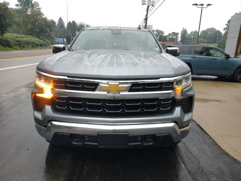 Used 2025 Chevrolet Silverado 1500 LT w/ Max Trailering Package AWD/4WD image 3
