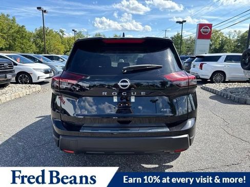 New 2026 Nissan Rogue SV w/ Cold Weather Package AWD/4WD image 7