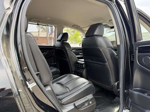 Used 2025 Honda Pilot EX-L image 19