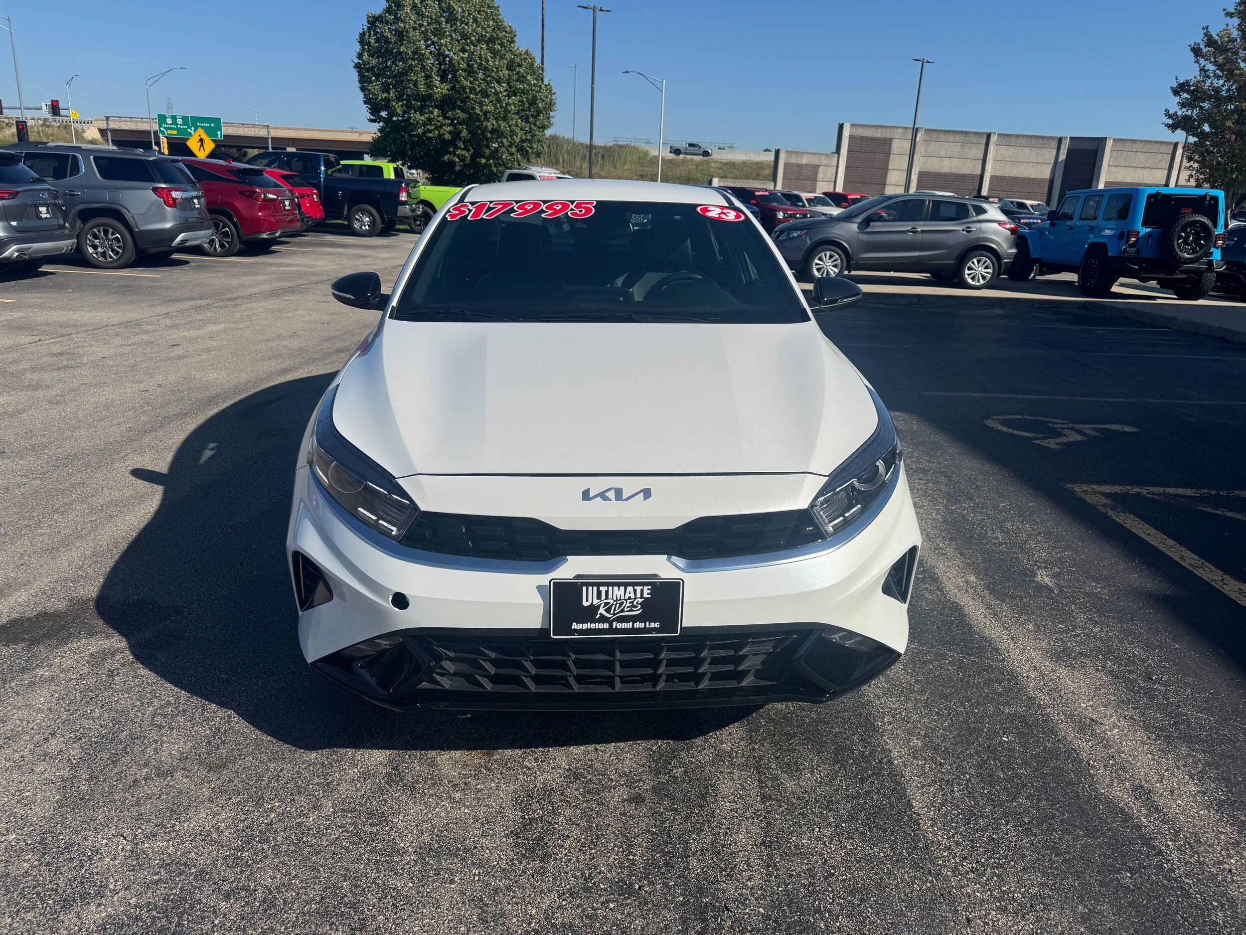 Used 2023 Kia Forte GT-Line FWD image 2