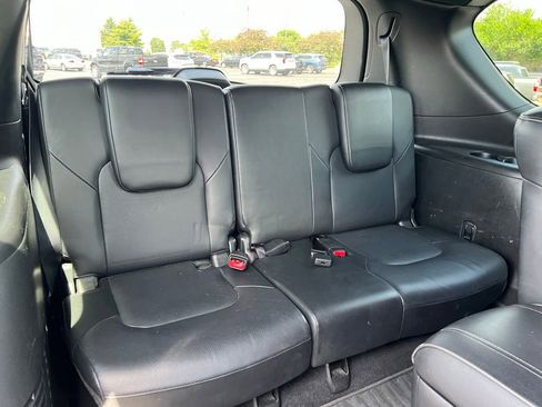 Used 2022 INFINITI QX80 Sensory w/ Cargo Package AWD/4WD image 12