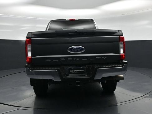 Used 2019 Ford F250 XL w/ STX Appearance Package AWD/4WD image 20