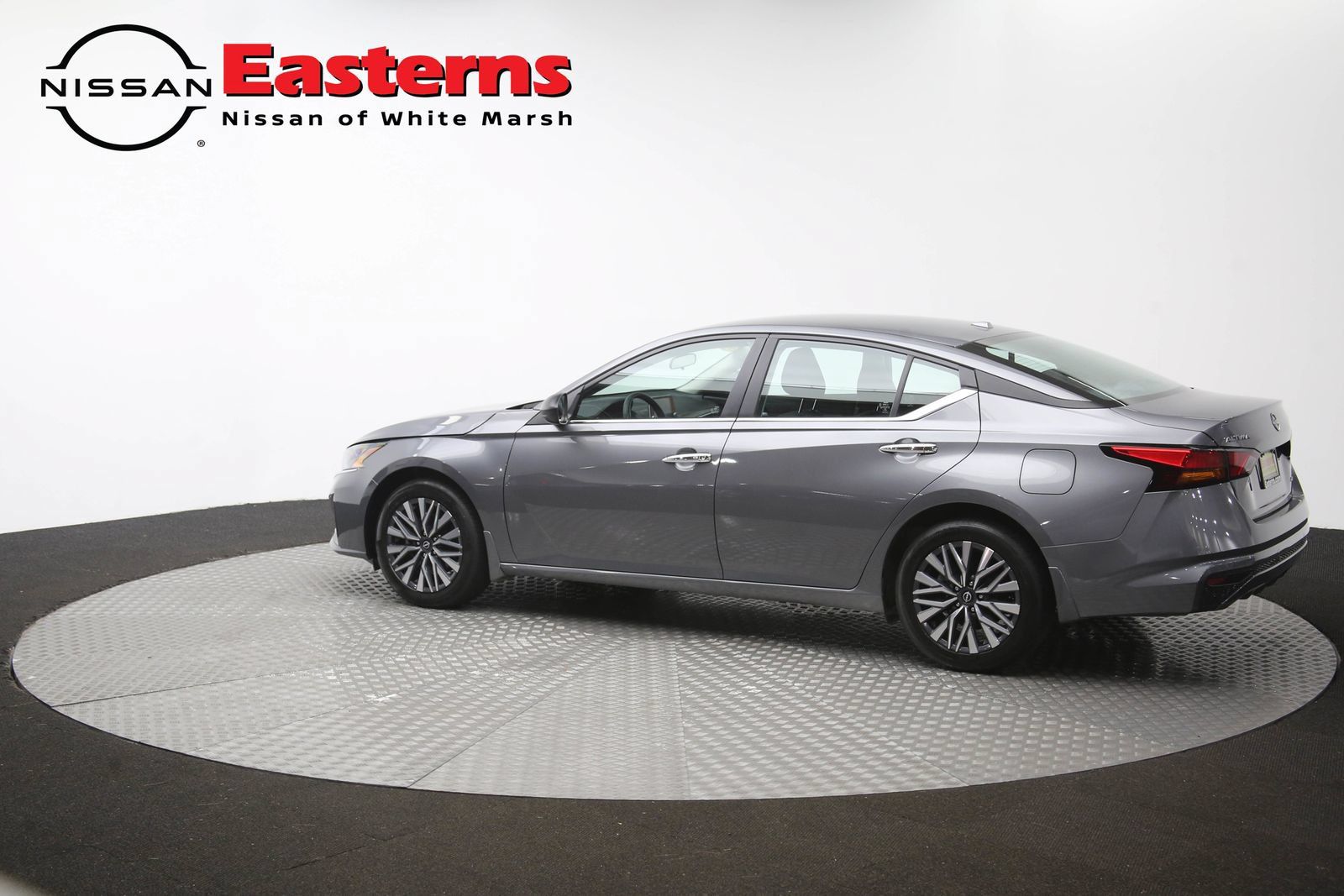 Used 2024 Nissan Altima 2.5 SV AWD/4WD image 63