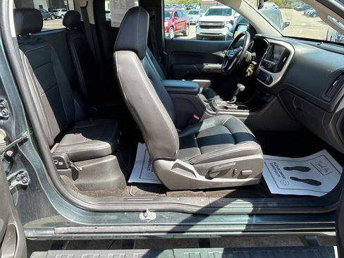 Used 2015 GMC Canyon SLT AWD/4WD image 14