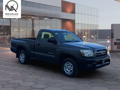 Used 2010 Toyota Tacoma 2WD Regular Cab image 2