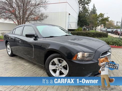 Used 2012 Dodge Charger SE image 28