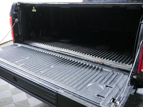Used 2020 Ford F150 XLT w/ Equipment Group 302A Luxury AWD/4WD image 11