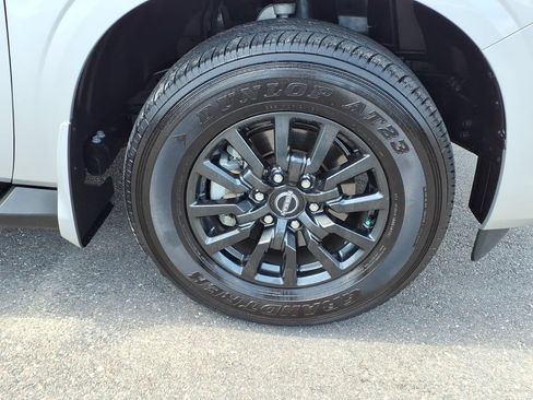 Used 2025 Nissan Armada SV RWD image 9