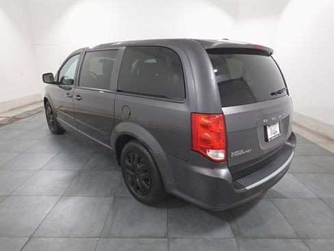 Used 2017 Dodge Grand Caravan SE w/ Power Window Group image 3