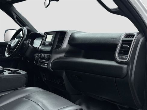 Used 2021 RAM 2500 Tradesman w/ Chrome Appearance Group image 27