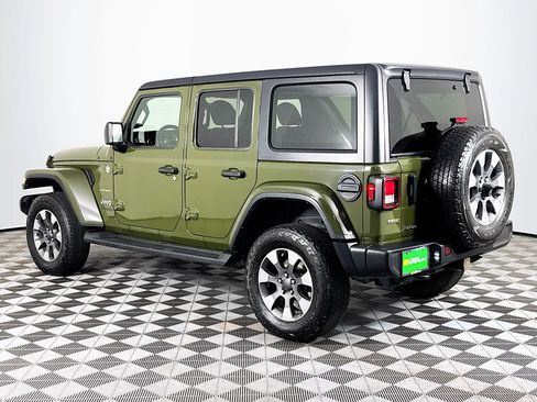 Used 2021 Jeep Wrangler Unlimited Sahara w/ Dual Top Group image 6