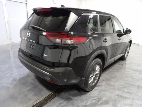 Used 2021 Nissan Rogue S AWD/4WD image 4