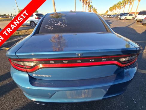 Used 2022 Dodge Charger SXT w/ Leather Interior Group RWD image 4