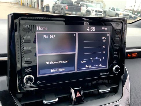 Used 2022 Toyota Corolla SE image 31