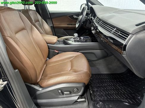 Used 2017 Audi Q7 3.0T Premium Plus AWD/4WD image 30