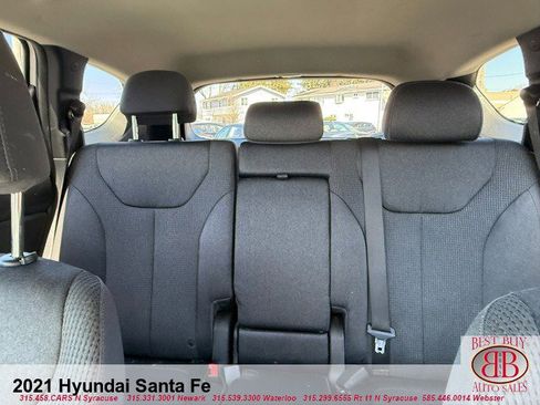 Used 2021 Hyundai Santa Fe SE w/ Cargo Package image 19