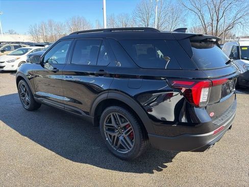 New 2026 Ford Explorer ST w/ Sun And Sound Package AWD/4WD image 5
