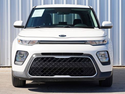 Used 2021 Kia Soul LX image 6