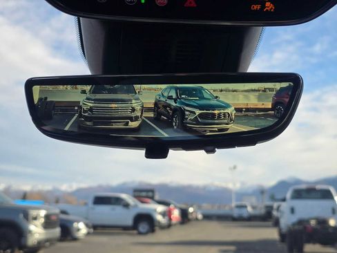 New 2025 Chevrolet Equinox RS w/ Safety and Technology Package image 35