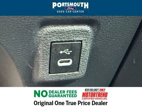 Used 2024 Toyota Corolla LE image 11