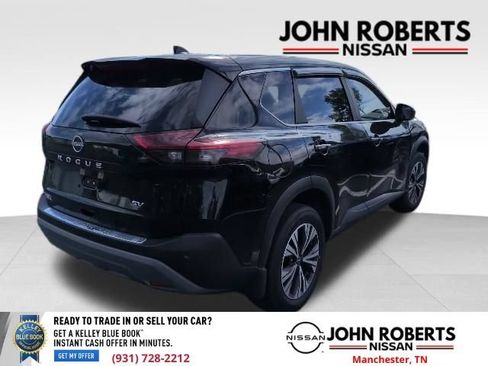 Used 2023 Nissan Rogue SV FWD image 8
