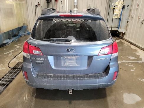 Used 2013 Subaru Outback 2.5i Premium AWD/4WD image 5