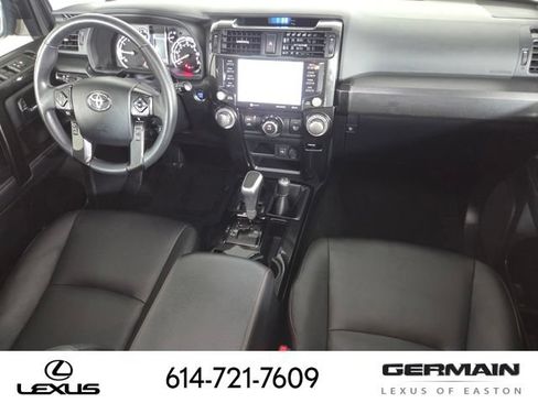 Used 2021 Toyota 4Runner TRD Off-Road Premium w/ Moonroof Package AWD/4WD image 31