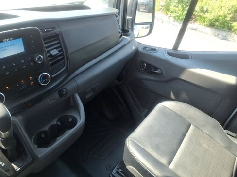 Used 2025 Ford Transit 250 148 High Roof Extended AWD w/ Load Area Protection Package image 18