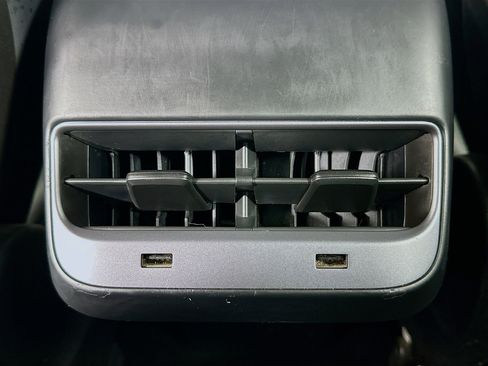 Used 2018 Tesla Model 3 Long Range image 25