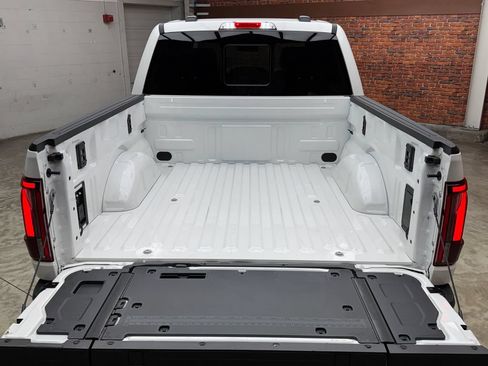 Used 2025 Ford F150 Lariat w/ Equipment Group 501A Mid AWD/4WD image 29