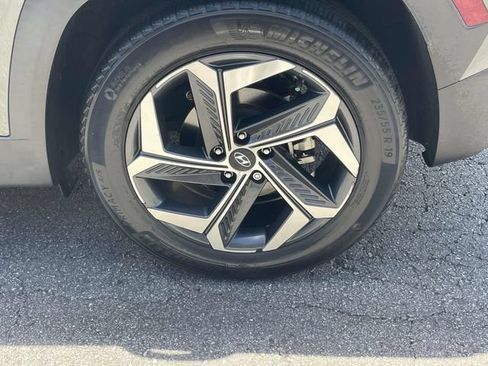 Used 2022 Hyundai Tucson Limited FWD image 4