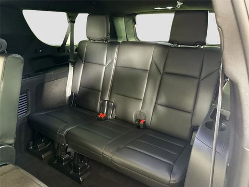 Used 2023 Cadillac Escalade ESV Luxury image 30