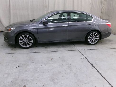 Used 2014 Honda Accord Sport image 4