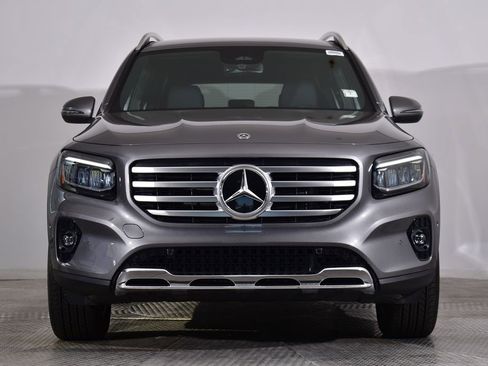 Certified 2025 Mercedes-Benz GLB 250 4MATIC image 9