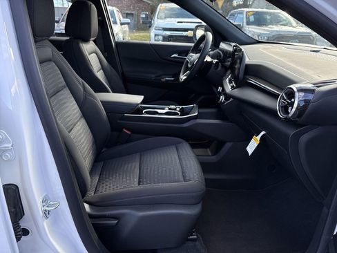 New 2026 Chevrolet Equinox LT image 28