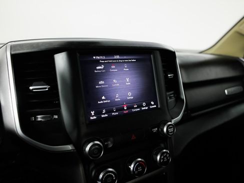 Used 2019 RAM 1500 Big Horn image 25