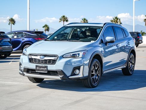Used 2020 Subaru Crosstrek Hybrid w/ Moonroof Package w/Navigation AWD/4WD image 3