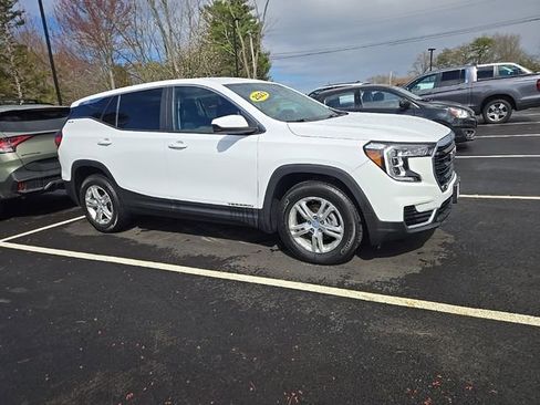 Used 2023 GMC Terrain SLE FWD image 5