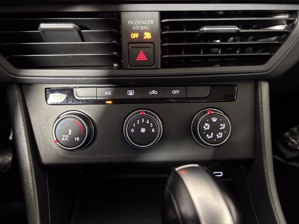Used 2021 Volkswagen Jetta S w/ Driver Assistance Package FWD image 16