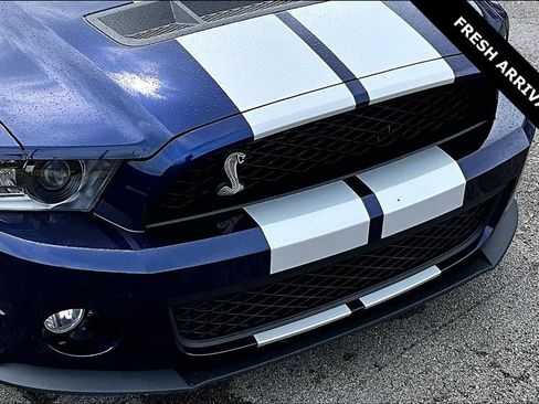 Used 2010 Ford Mustang Shelby GT500 RWD image 29