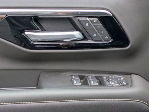 New 2026 Chevrolet Tahoe Premier w/ Sun And Tow Package AWD/4WD image 13