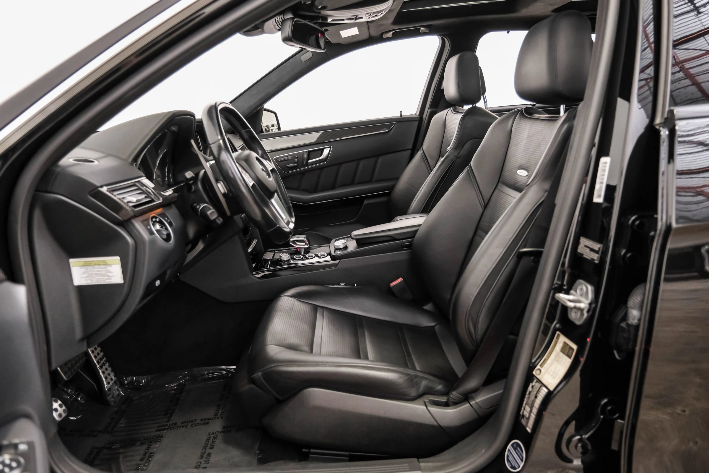 Used 2012 Mercedes-Benz E 63 AMG Sedan image 29