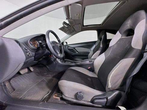 Used 2005 Toyota Celica GT FWD image 19