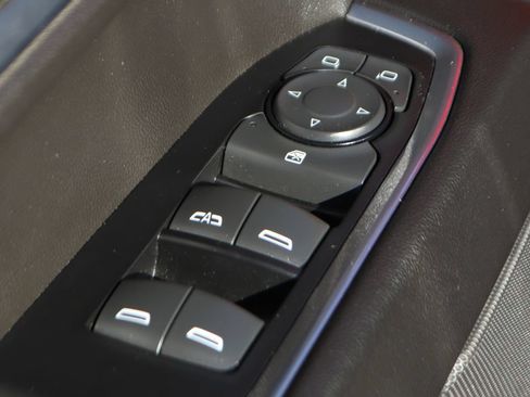 Used 2022 GMC Sierra 1500 Elevation RWD image 15