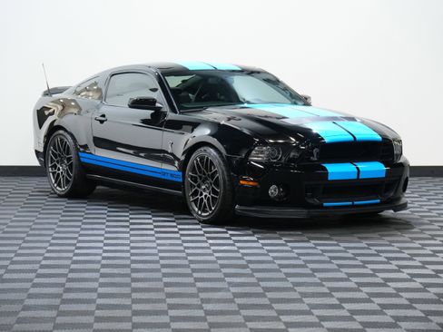 Used 2013 Ford Mustang Shelby GT500 image 5