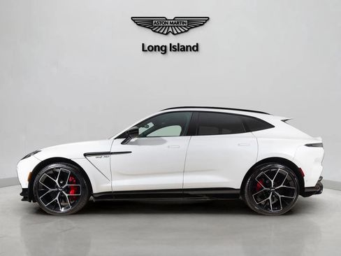 Used 2025 Aston Martin DBX 707 image 6