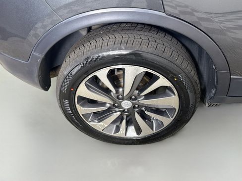 Used 2018 Buick Encore Preferred image 33