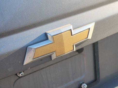 Used 2018 Chevrolet Tahoe LS RWD image 9