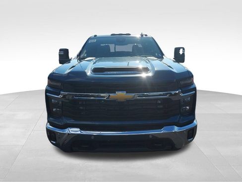 New 2026 Chevrolet Silverado 3500 LT w/ All Star Edition AWD/4WD image 8